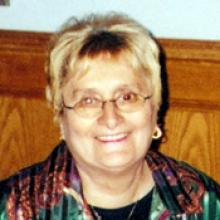 PAULINE BARR  Obituary pic