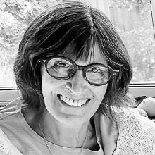 FERNE CRISTALL Obituary pic
