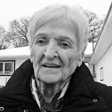 DORA (EVE) KOSMUK Obituary pic