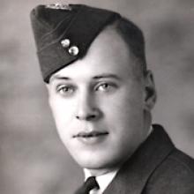 GEORGE DAVIS  Obituary pic