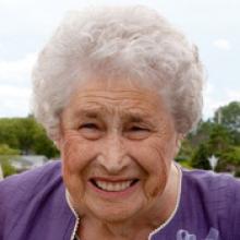 BEATRICE LEIGH (BEATON)  Obituary pic
