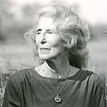 ELIZABETH GORDON HOWE (RUSSELL)  Obituary pic