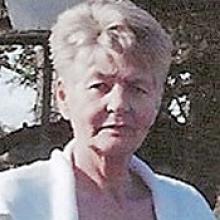 LOIS MURIEL THWAITES  Obituary pic
