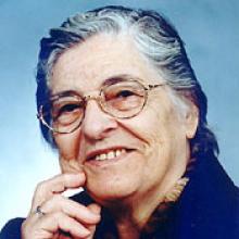 AMELIA MEDEIROS  Obituary pic