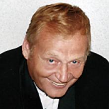 MATTHEW POSTHUMUS  Obituary pic