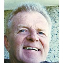 DEREK LOWE MCKAY Obituary pic