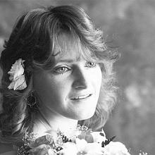 YVONNE ALICE CRUISE Obituary pic