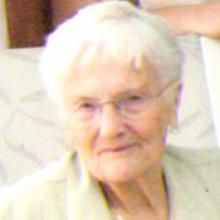 DAGMAR HOLIAN  Obituary pic