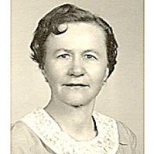 NINA CHOMIAK  Obituary pic