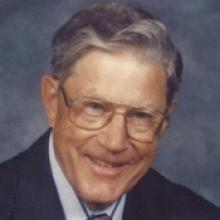 LLOYD MACKLIN Obituary pic