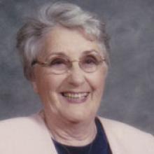 LORNA DAVIS  Obituary pic
