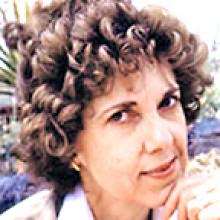 GLORIA ROBERTSON Obituary pic