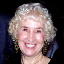 LAURA ROBINSON  Obituary pic
