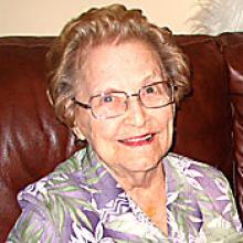 MARGARET EARL (WHITE)  Obituary pic