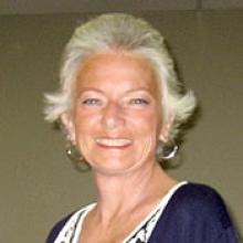 ROSEMARY ANNE ROSS (DAVIES)  Obituary pic