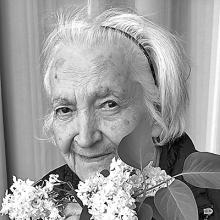 ALIKI SDROLIAS Obituary pic