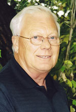 Elmer Martens Obituary pic