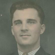 GORDON DREWETT -  Obituary pic