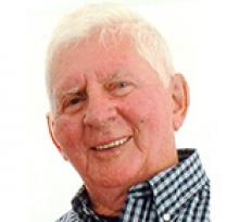VICTOR SIGURDUR BELL  Obituary pic