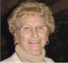 DOROTHY DAVEY Obituary pic