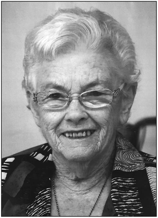 Doreen HALLADAY Obituary pic