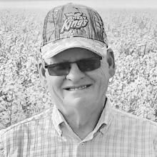 KENNETH CARLYL (KEN) WHITE Obituary pic