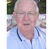 DAVID WARDEN MACMILLAN Obituary pic