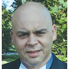 FERGUS HAND  Obituary pic