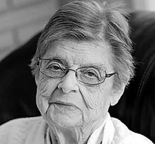 GLADYS JOHNSTONE  Obituary pic