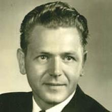 GORDON SCHMIDT  Obituary pic