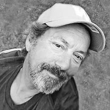MURRAY JAMES GOWANLOCK Obituary pic