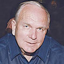 HARRY MCKENZIE  Obituary pic