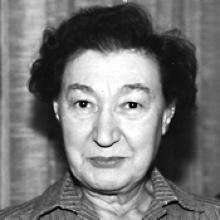GERTIE TENNENHOUSE  Obituary pic