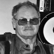 ERNEST HARLOS Obituary pic