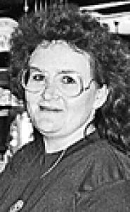 JANET ARNOLD  Obituary pic