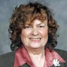 ELIZABETH VERES  Obituary pic