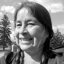 JOAN HENDERSON Obituary pic