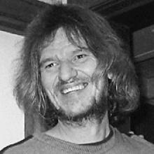 MICHAEL CHAPMAN  Obituary pic