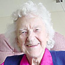 PAULINE KALKENIEKS (ZILBERTS)  Obituary pic