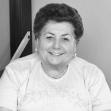 MOLLY ROSENBLAT Obituary pic