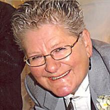 RONI CARNOCHAN  Obituary pic