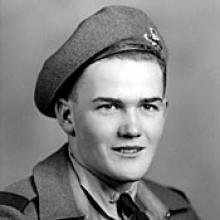 ARNOTT EDWARD WILSON  Obituary pic