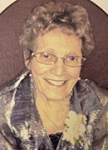 DAPHNE VILLERS Obituary pic
