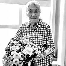 HELEN SENKIW Obituary pic