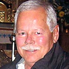 LARRY AUNE  Obituary pic