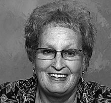 ELLINOR AUDREY DARLENE MCLEAN  Obituary pic