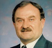 PETER JANZEN  Obituary pic