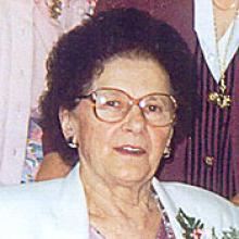 TEANIE MAKOWESKI (DREWNIAK)  Obituary pic