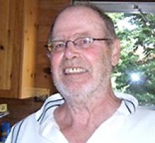 PETUR KENNETH MACKENZIE Obituary pic