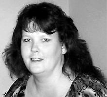 LESLEY REID  Obituary pic